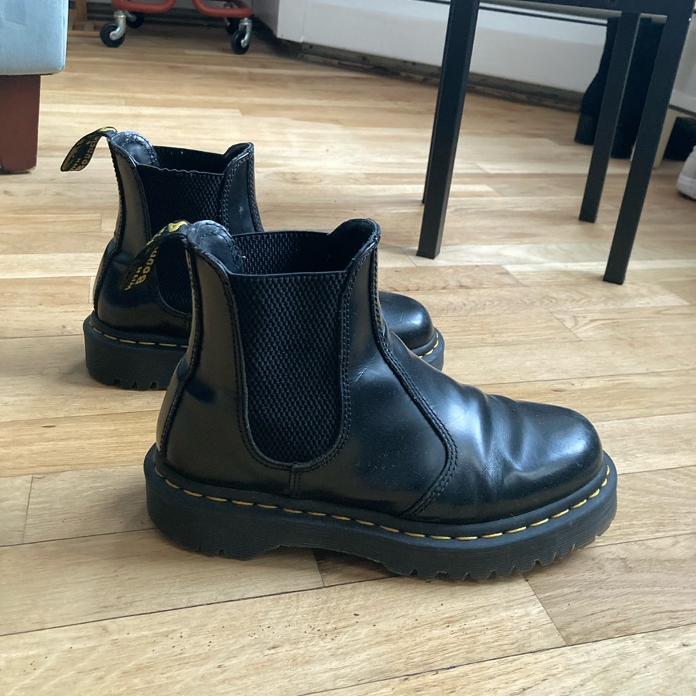 Dr. Martens Smooth Leather (Mid) Platform Chelsea Boots
